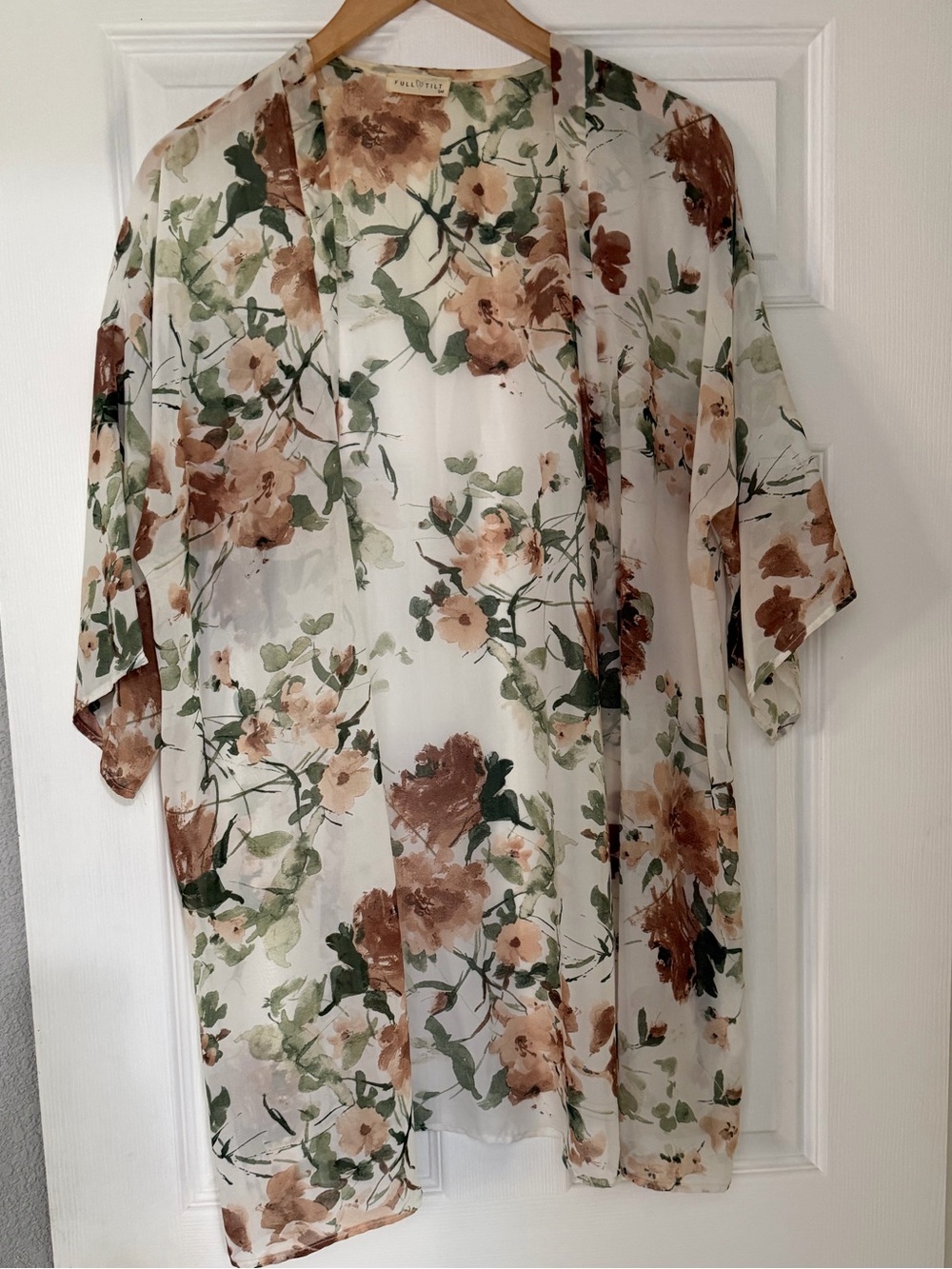 Full Tilt Sheer Floral Kimono in Cream, Brown & Green Size L/XL